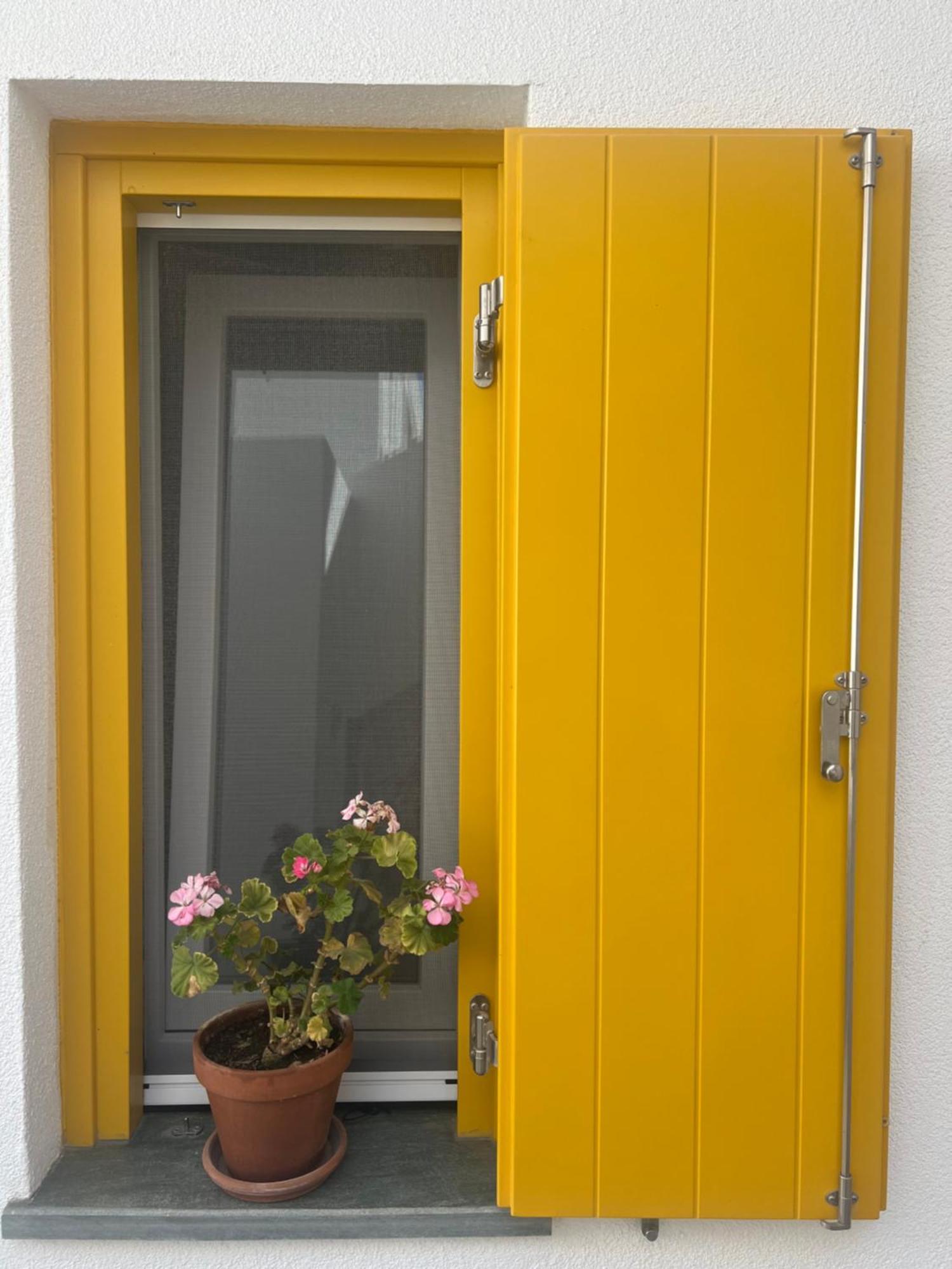 Οtto Apts Loutrá Exteriör bild